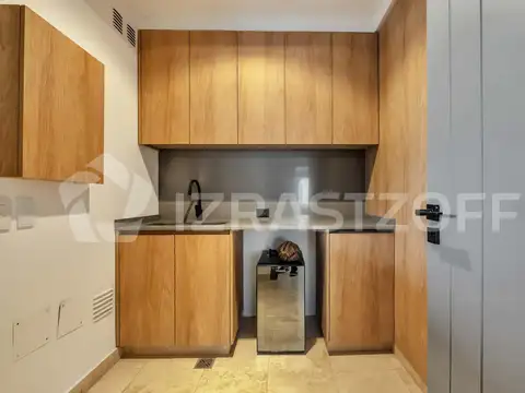 Casa 6 ambientes con 3 baños