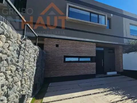 Duplex 3 dormitorios  a estrenar en barrio confluencia