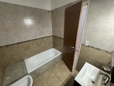 Departamento en Alquiler en El Palomar, $ 500.000