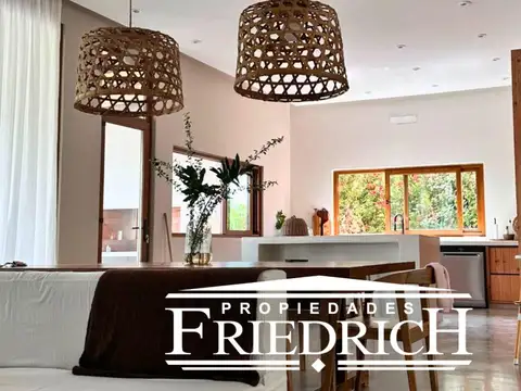 Club De Campo Los Puentes, Luján