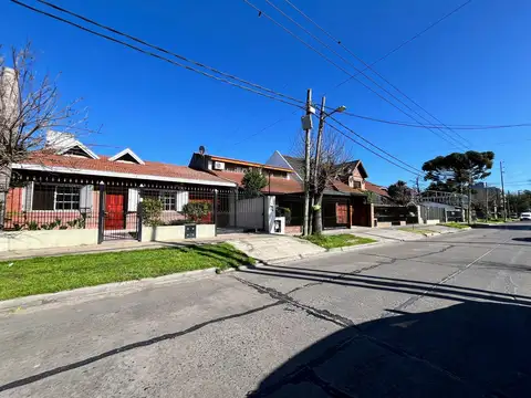 Casa en Venta en Luis Guillon, USD 133.000