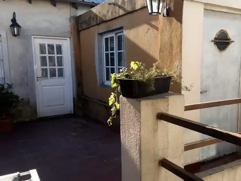 Depto Tipo Casa en Venta en Lomas Del Mirador, USD 150.000