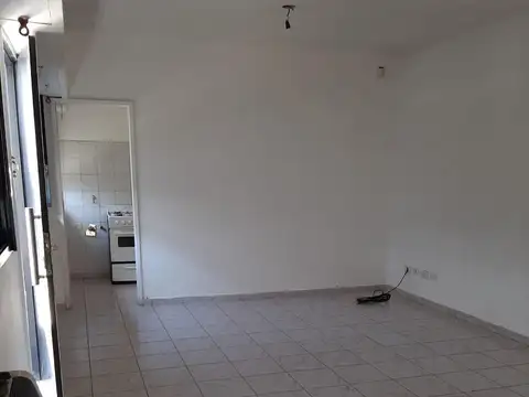 Departamento en Alquiler en Ringuelet, $ 750.000