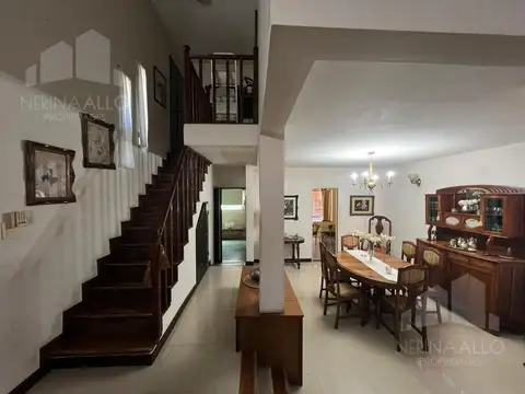 VENTA CASA 5 AMBIENTES EN ITUZAINGÓ NORTE 