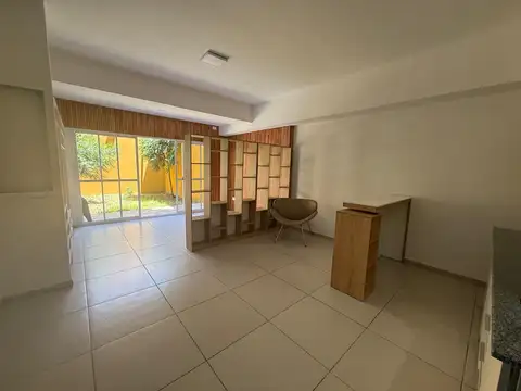 VENTA DEPTO MONOAMBIENTE PATIO EN BOEDO APTO CREDITO