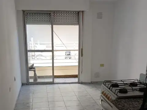 Departamento de escalera zona Medicina San Lorenzo 3845