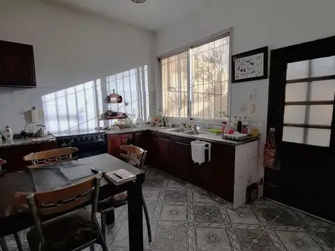 Depto Tipo Casa en Venta en Lanus Este, USD 79.000