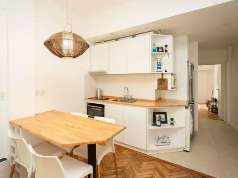 VENTA DEPTO 2 AMB. REFACCIONADO  ACASSUSO