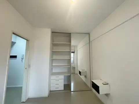 Depto Tipo Casa 2 ambientes con 1 baño