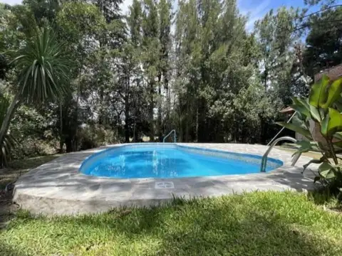 Venta de Casa en C.C  Los Quinchos  Apto Credito (alquilada hasta septiembre 2027)