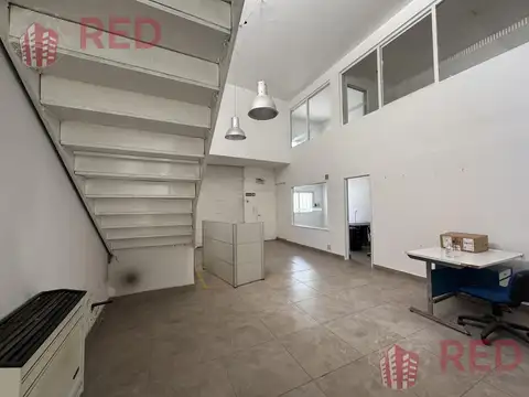 Oficinas en centro de Neuquén