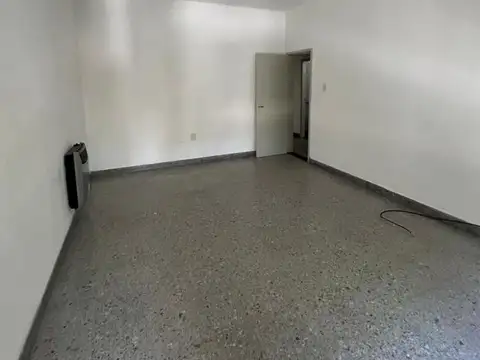Depto Tipo Casa en Alquiler en Florida, $ 1.300.000