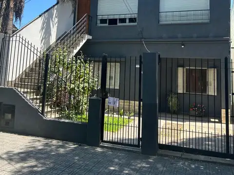 Hermosa Casa 3 amb + Terraza
