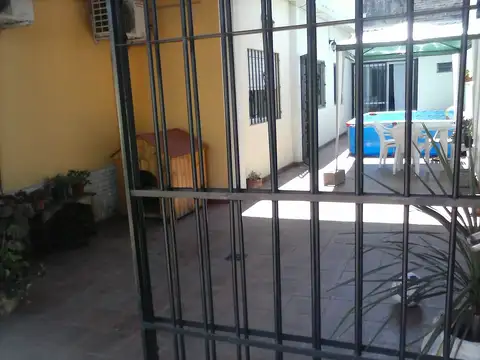 Local - Venta - Argentina, LANÚS - UCRANIA 3000