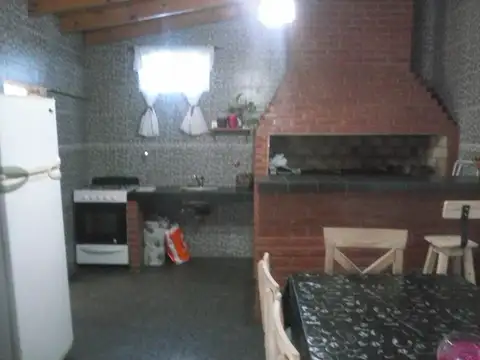 Local - Venta - Argentina, LANÚS - UCRANIA 3000