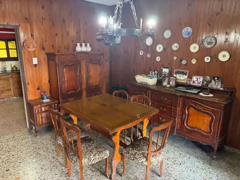 Casa en Venta con 1 cochera
