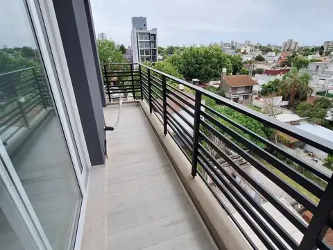 Departamento en Alquiler con 1 cochera