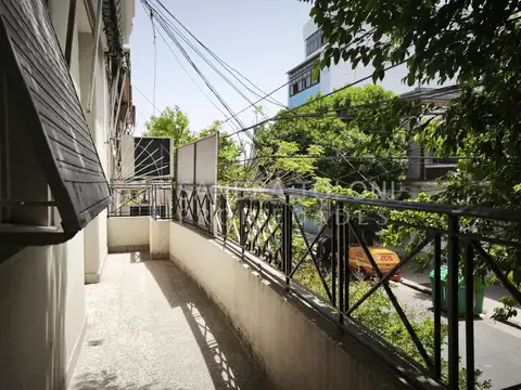 Avelino Díaz 300, Piso 1