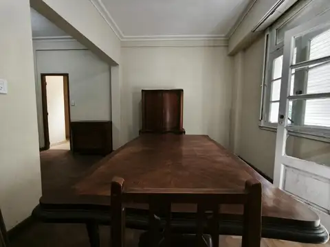 Depto Tipo Casa 4 ambientes con 2 baños