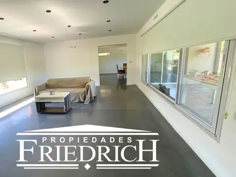 Casa en Venta en Santa Irene, USD 180.000