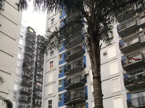 2 Ambientes Balcon aterrazado y Vista Panoramica, Complejo con Jardines y Vigilancia