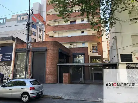 13 E/ 43 y Pza Paso-Cochera en alquiler