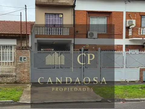 NVR . VENTA CASA TRIPLEX JOSE C PAZ