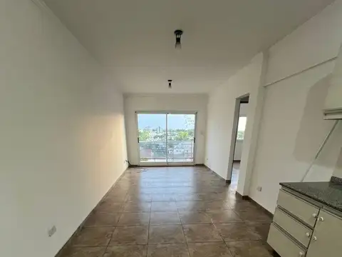 Departamento en Venta en Jose Leon Suarez, USD 62.000