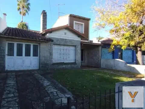 Camino General Belgrano e/ 483 y 484