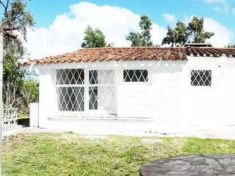 Casa en Venta con 1 cochera