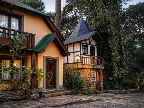Casa en Venta con 1 cochera