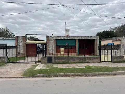 VENTA CASA CERRO NORTE 2 DORM CON GALPON