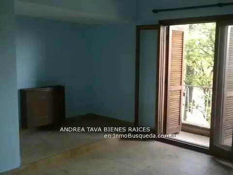 Casa 2 dormitorios en alquiler Villa Elvira, La Plata