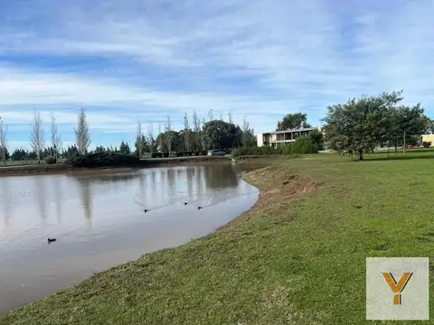 Terreno en Venta en Horizontes al Sur, USD 33.000