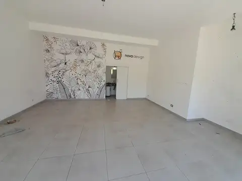 Local en Venta en Olivos Maipu/Uzal, USD 125.000