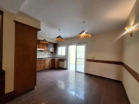 CASA EN  VENTA CAMPANA