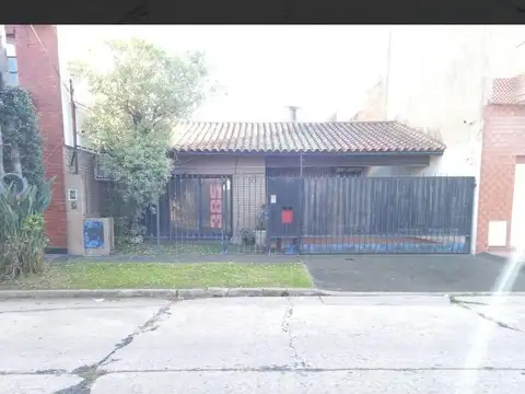 Casa en  venta en Bernal
