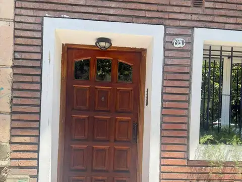 Depto Tipo Casa en Alquiler de 6 ambientes