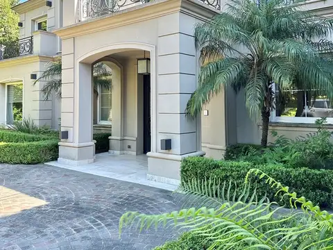 Casa en Venta al Noroeste