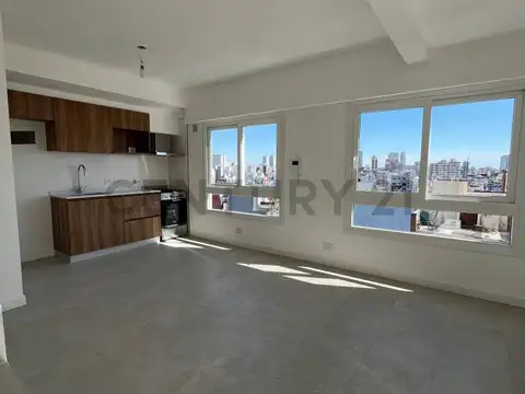 Rio de Janeiro 500, Piso 13