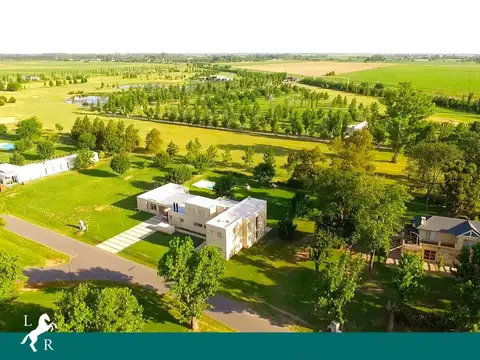 Terreno en Venta en Ibarlucea, USD 110.000