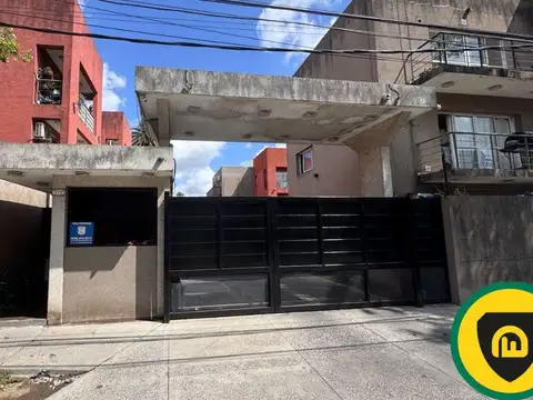 Depto Tipo Casa en Alquiler de 3 ambientes