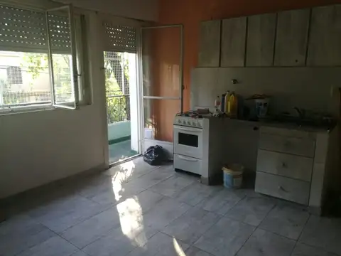 Depto Tipo Casa en Alquiler de 3 ambientes