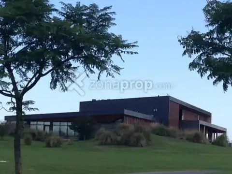 El Golf Nordelta 100