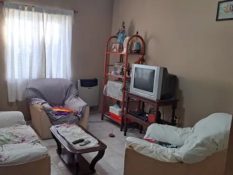 Casa en Barrio Bicentenario, General Rodríguez