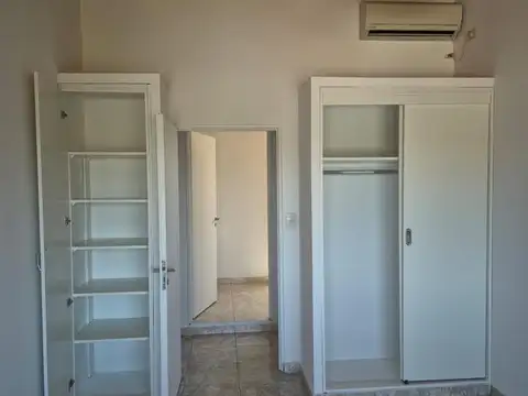 Departamento en Alquiler en Banfield, $ 900.000