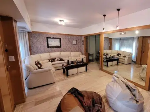 Las Casas 200