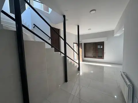 Casaquinta en Savio 826- Santa Rosa