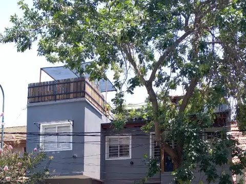 PH monoamb PB al fte. A mts de estac. Sin Expensas