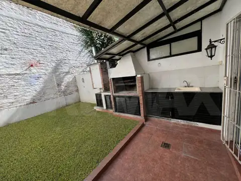 Depto Tipo Casa en Venta 12 años